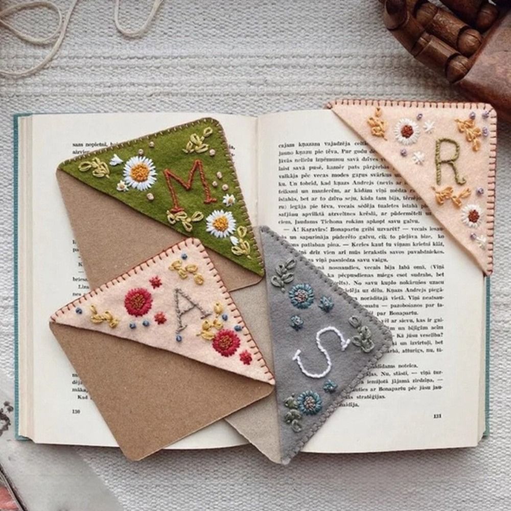 Resin Art Bookmark - Handgesticktes Eck-Lesezeichen aus Filz, mehrfarbig, neues