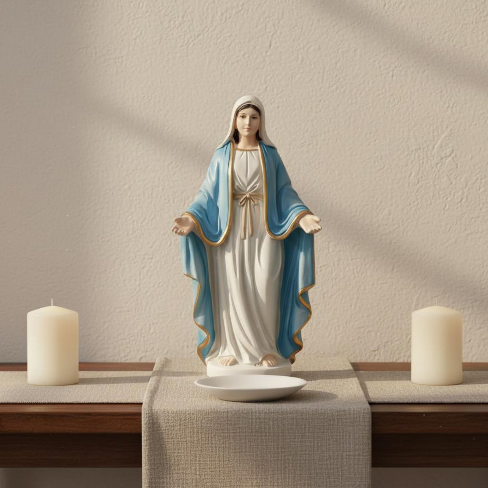 Weibliche Harz-Statue Sondered – Resin Art And Design Bewertung und Preis